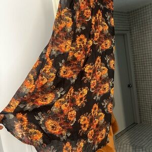 Floral Black and Orange Women's shirt/shirt dress Soft surroundings unworn